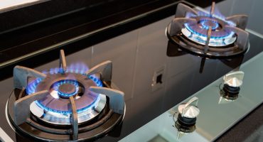verificarea şi revizia instalaţiilor de gaze din locuinţă